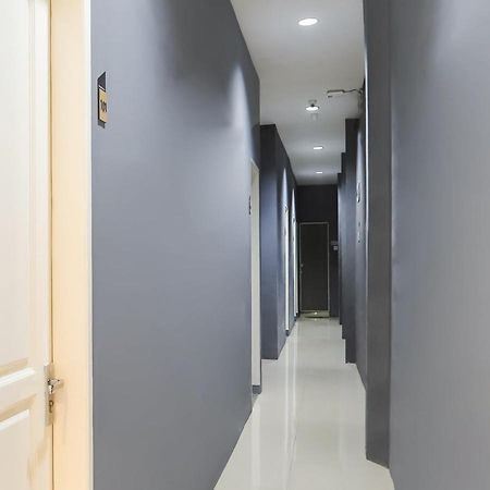 Oyo 3492 Mandala Residence Medan Exteriér fotografie